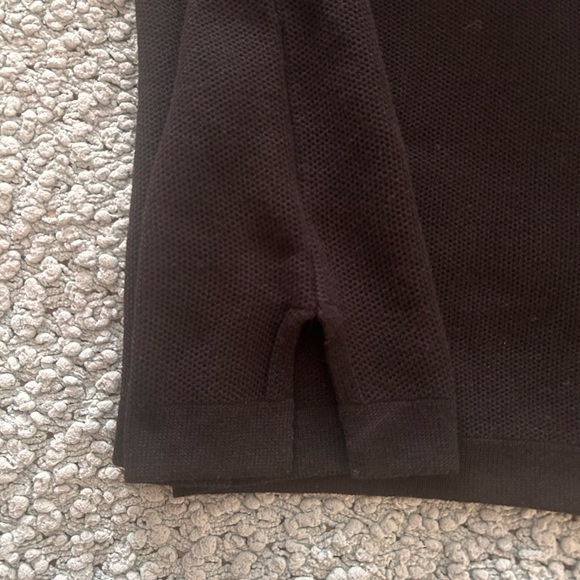 Simons Le 31 - Men's Black with Gray Trim Crewneck Sweater - Picture 8 of 9